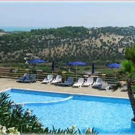 Holiday Santo Stefano Вьесте